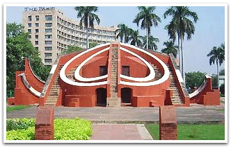 Jnatar Mantar, Delhi Tours