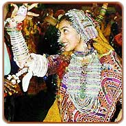Dance, Gujarat Travel Packages