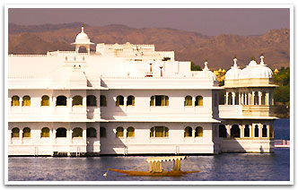 Lake Palace, Udaipur Tours
