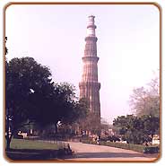 Qutab Minar, Delhi Holiday Vacations