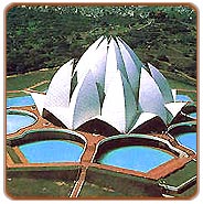 Lotus Temple,  Delhi Vacations 