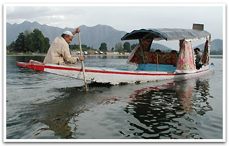 Srinagar Boating, Srinagar Travel Packages