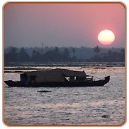 Houseboat, Kumarakom Vacations