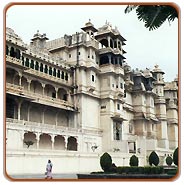 City Palace, Udaipur Travel & Tour