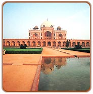 Humayun Tomb, Delhi Travel Guide