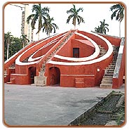 Jantar Mantar, Delhi Travel Guide
