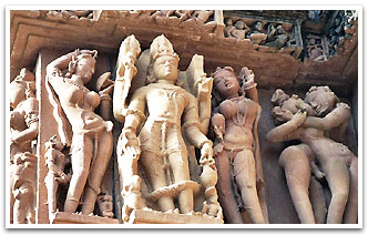 Khajuraho Temple, Khajuraho Travels