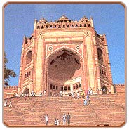 Buland Darwaza, Fatehpur Sikri Travels