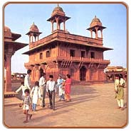 Sand Stone Fortress, Fatehpur Sikri Holiday Vacations