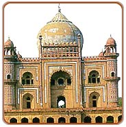 Safdarjung Tomb, Delhi Travels