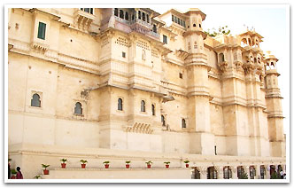 Udaipur Palace, Travels Packages