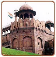 Red Fort, Delhi Travel Guide