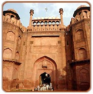 Red Fort, Delhi Travel Guide